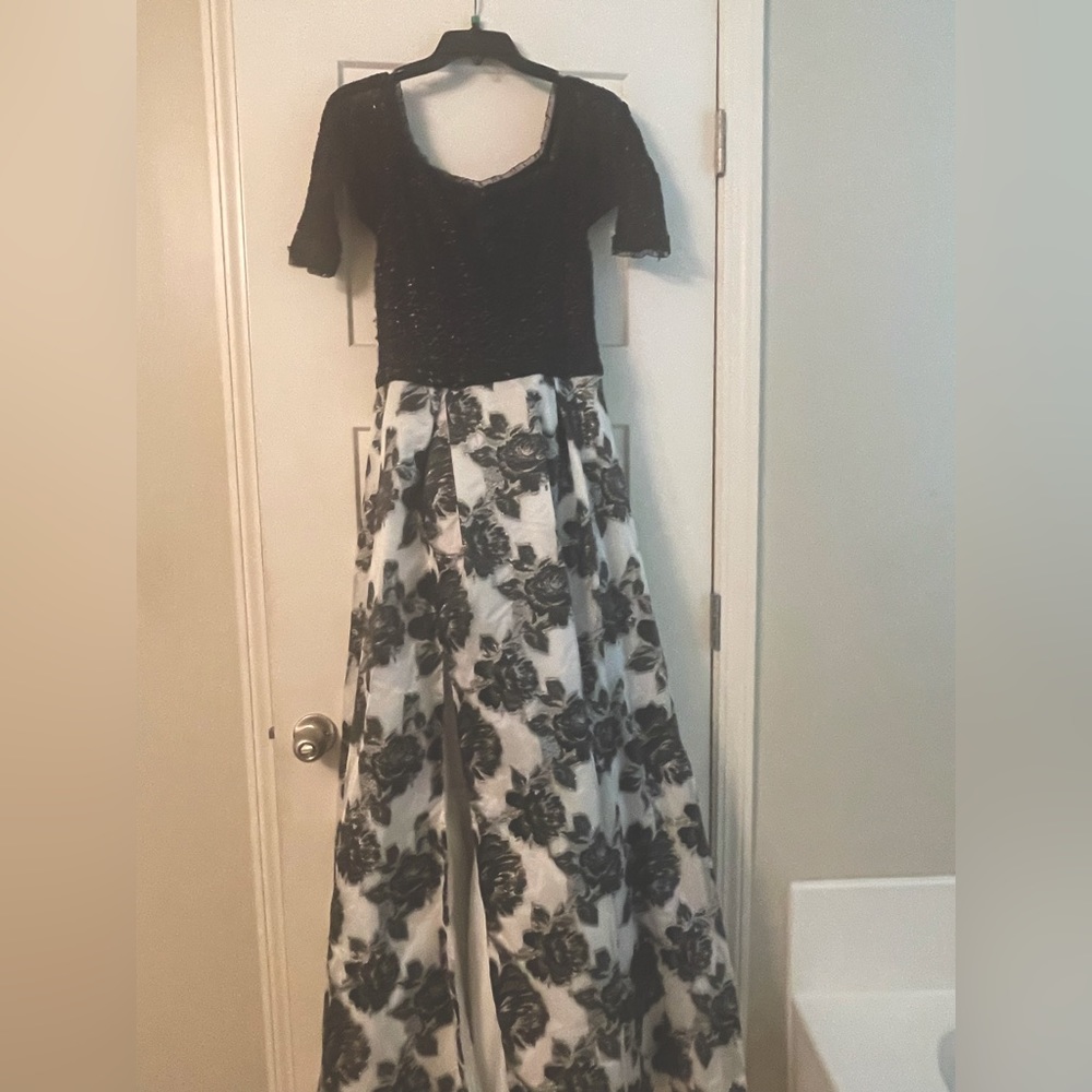 David’s bridal Black and white floral a line gown